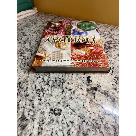 Better Homes & Gardens Holiday Inspirations 2001 HC Crafts, Decor & Recipes - Picture 8 of 8